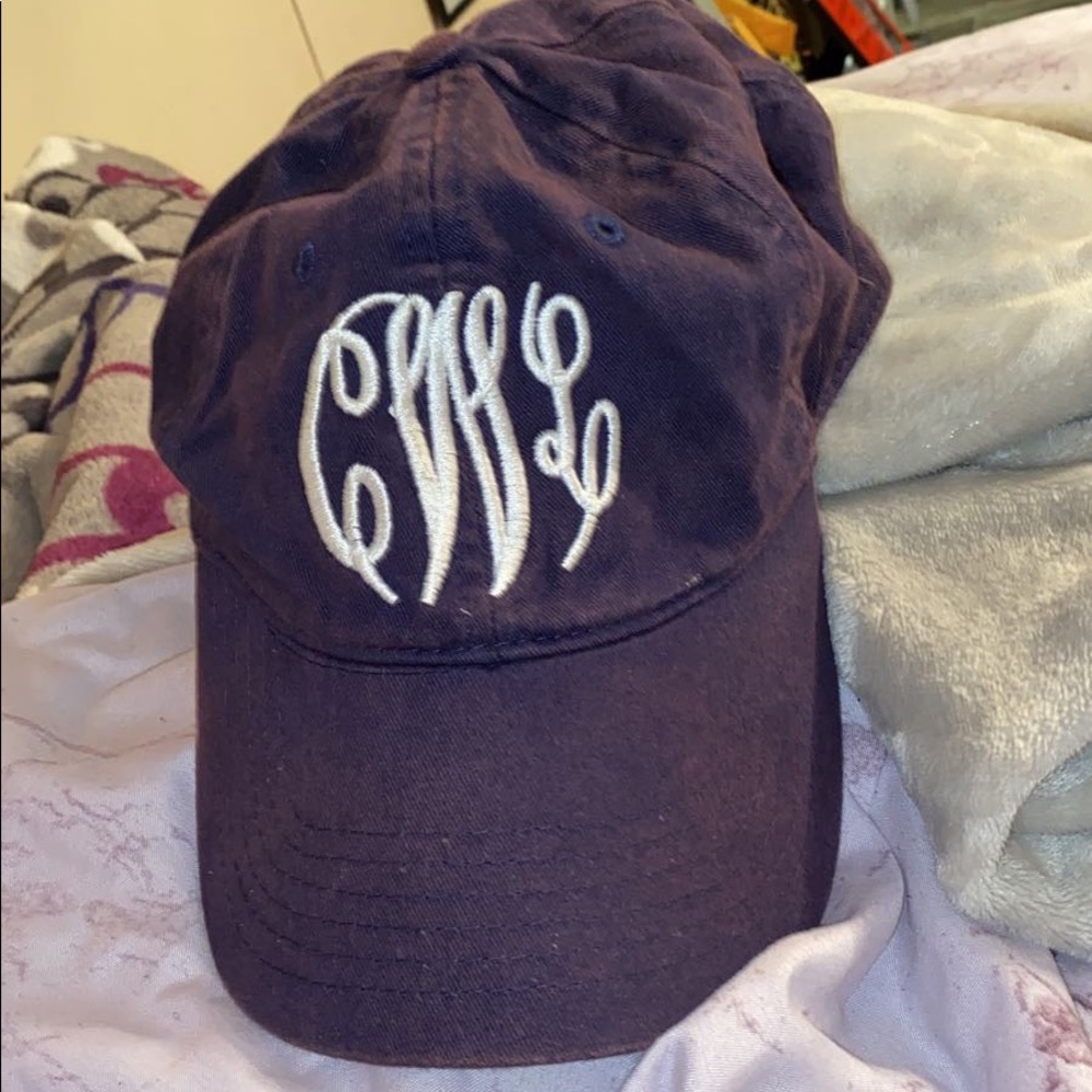 hat - Picture 3 of 3
